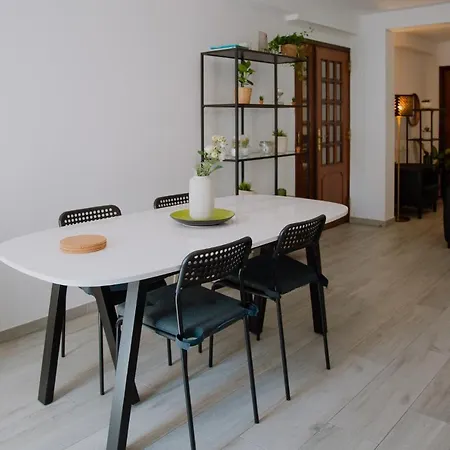 Cozy Room With Private Bathroom In Cascais - Full Kitchen 3*