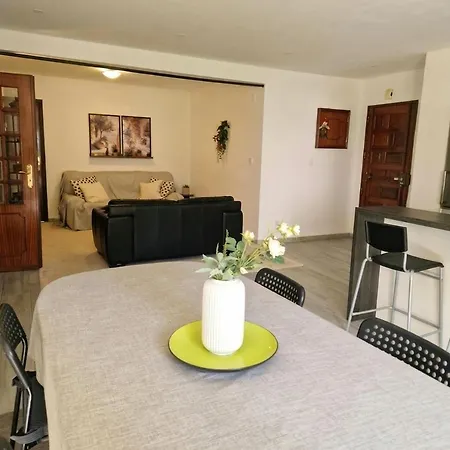 Cozy Twin With Private Bathroom - Full Kitchen * Cascais