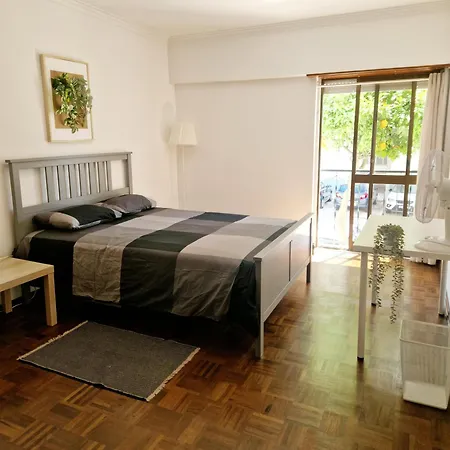 Cozy Twin Room With Private Bathroom - Full Kitchen Cascais