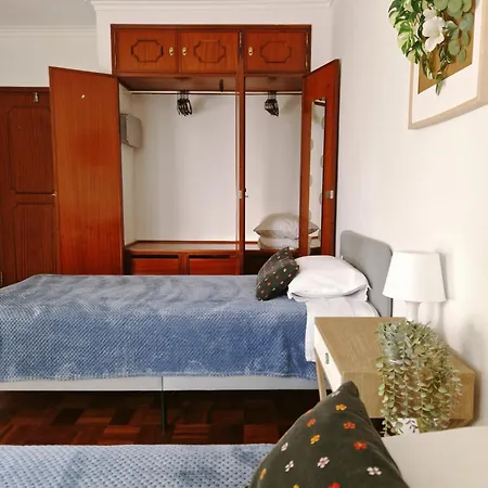 Cozy Twin With Private Bathroom - Full Kitchen * Cascais
