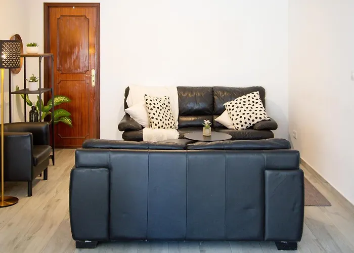 Cozy In With Full Kitchen 5 Minutes From The Pansiyon *