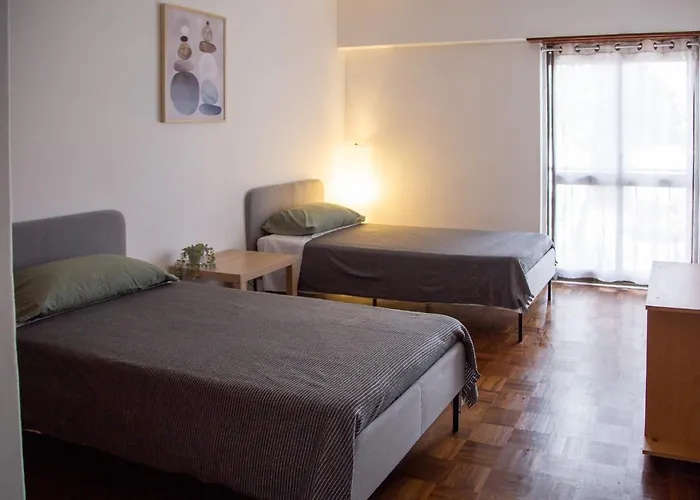 Cozy In With Full Kitchen 5 Minutes From The Pansiyon *